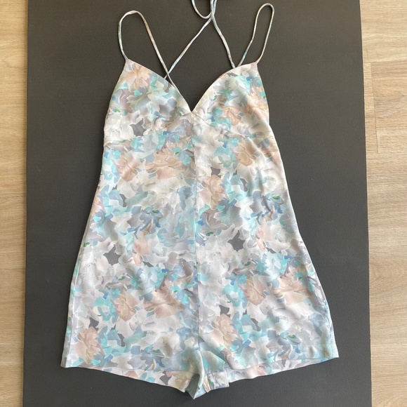 Pastel Floral Jumpsuit Romper size S - Picture 1 of 8
